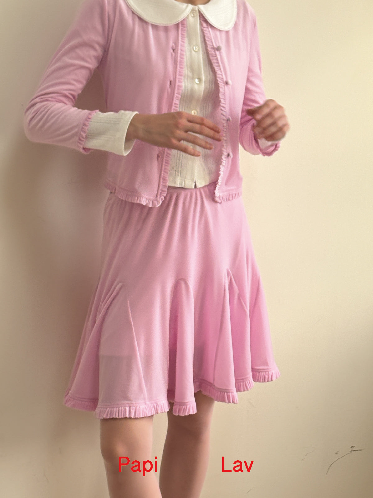 PINK FAKE READING RUFFLE CARDIGAN AND SKIRT