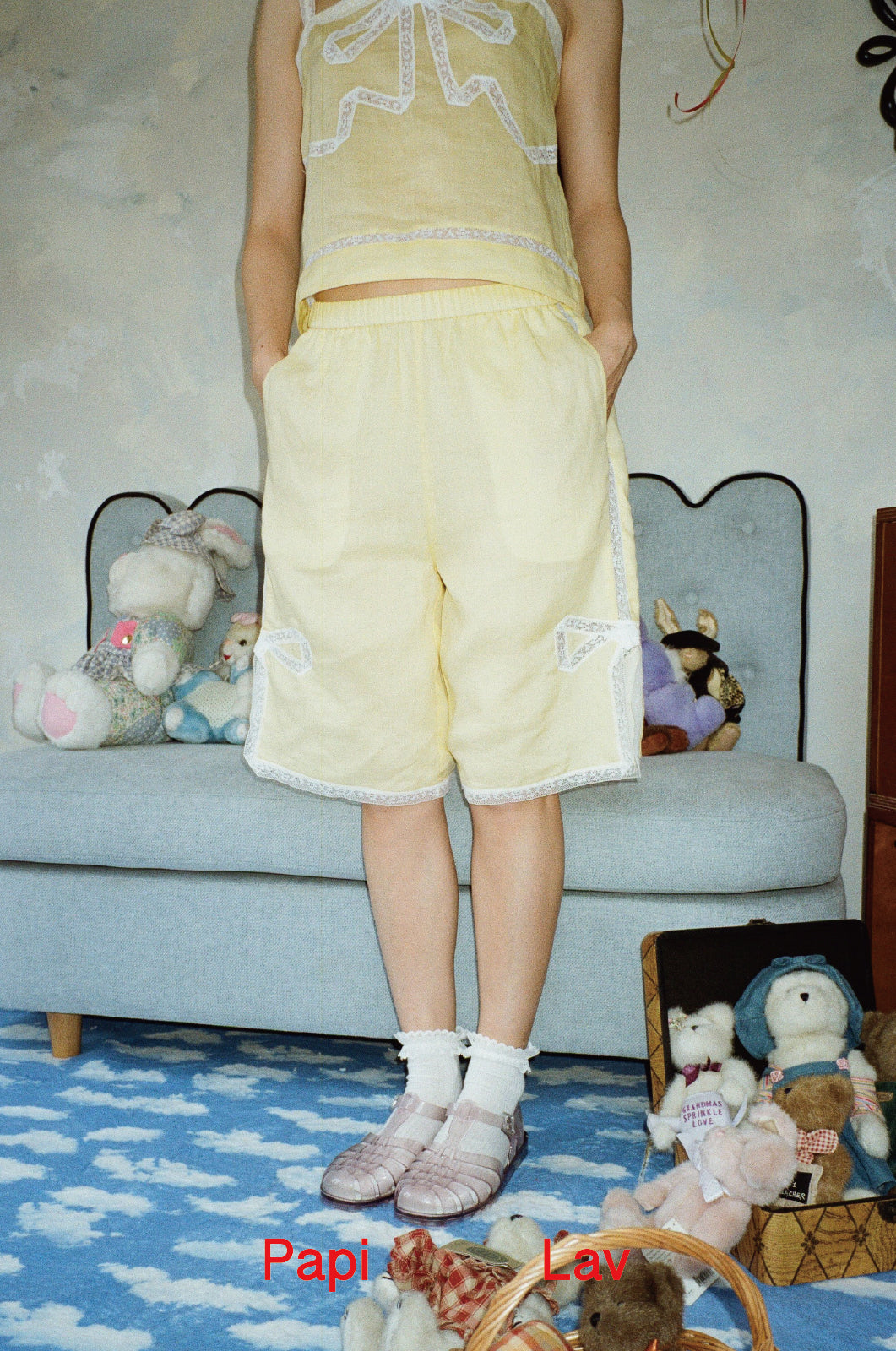 YELLOW BELLA MIDDLE PANTS