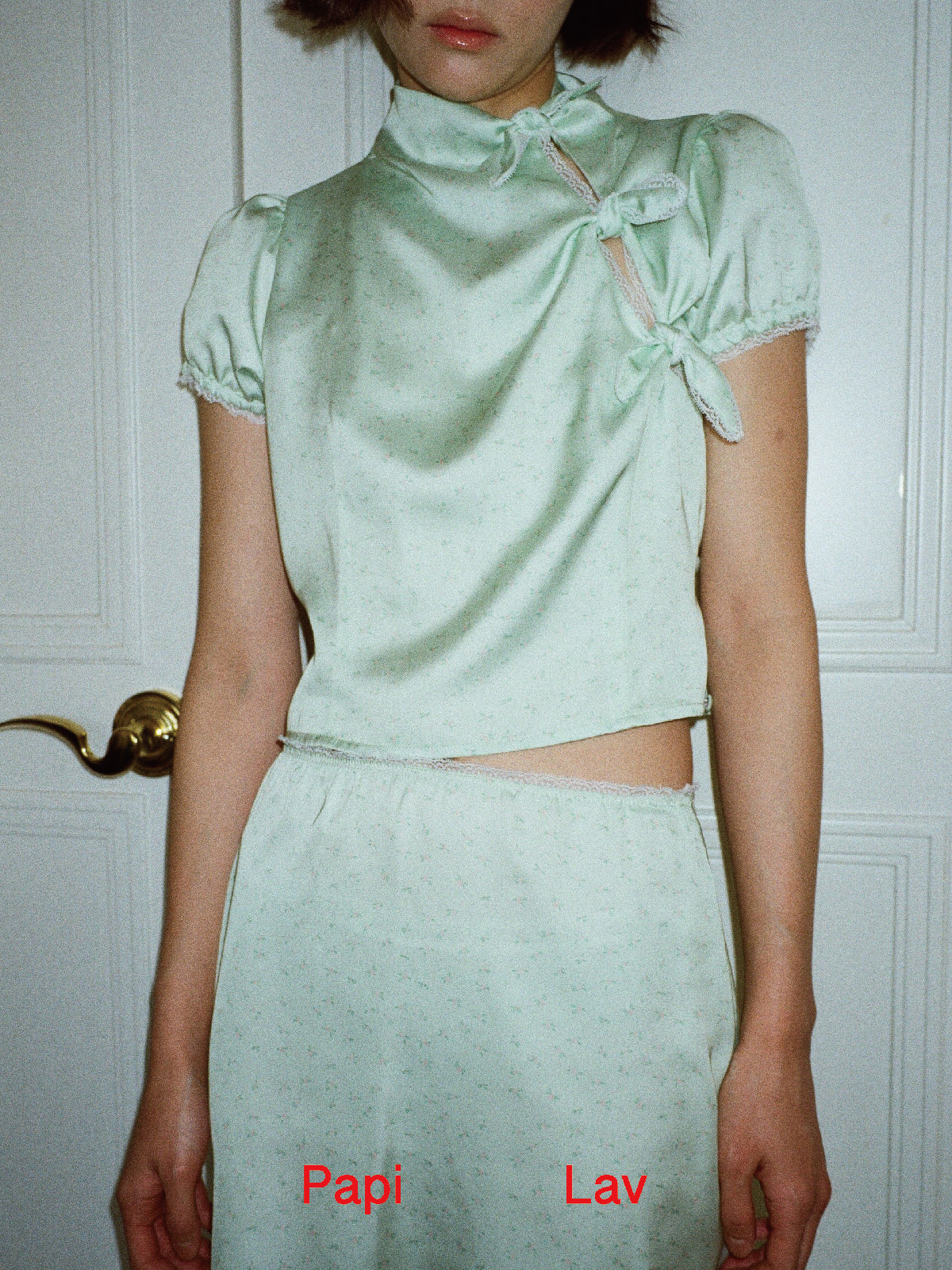 GREEN FLORAL PRINT AMBER TOP