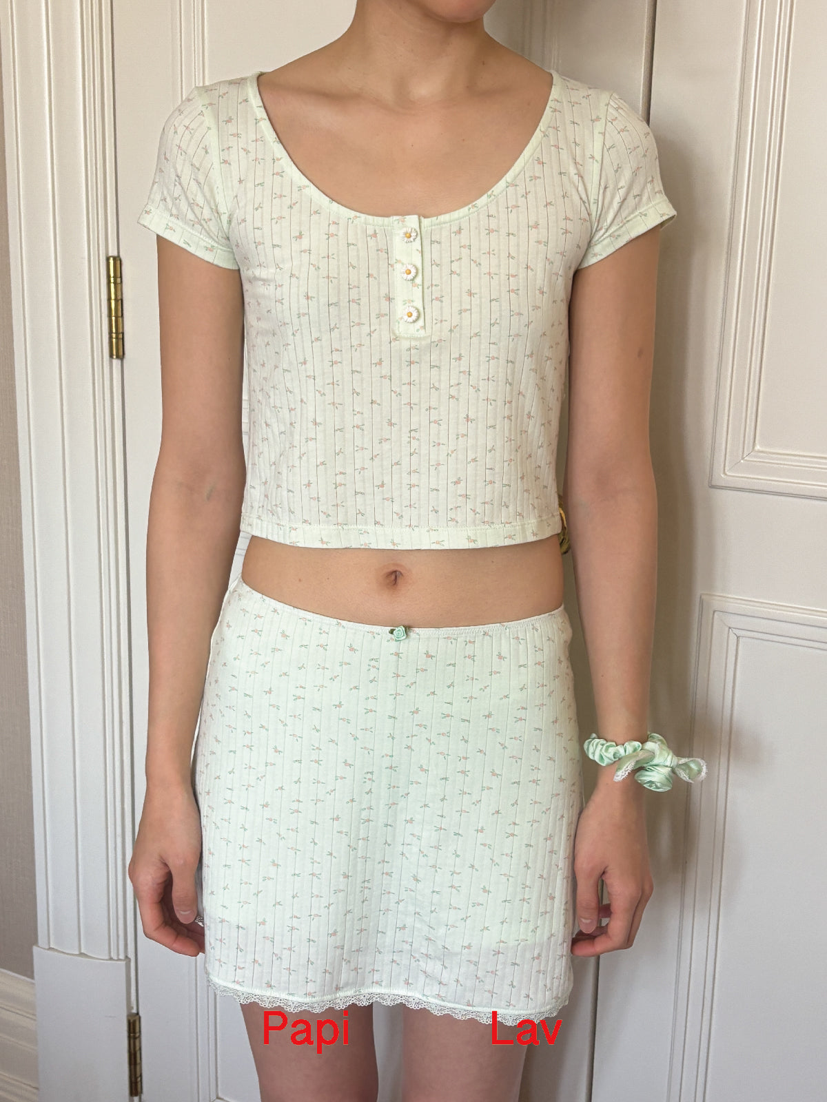 GREEN FLORAL PRINT CHATTER-BOX SKIRT