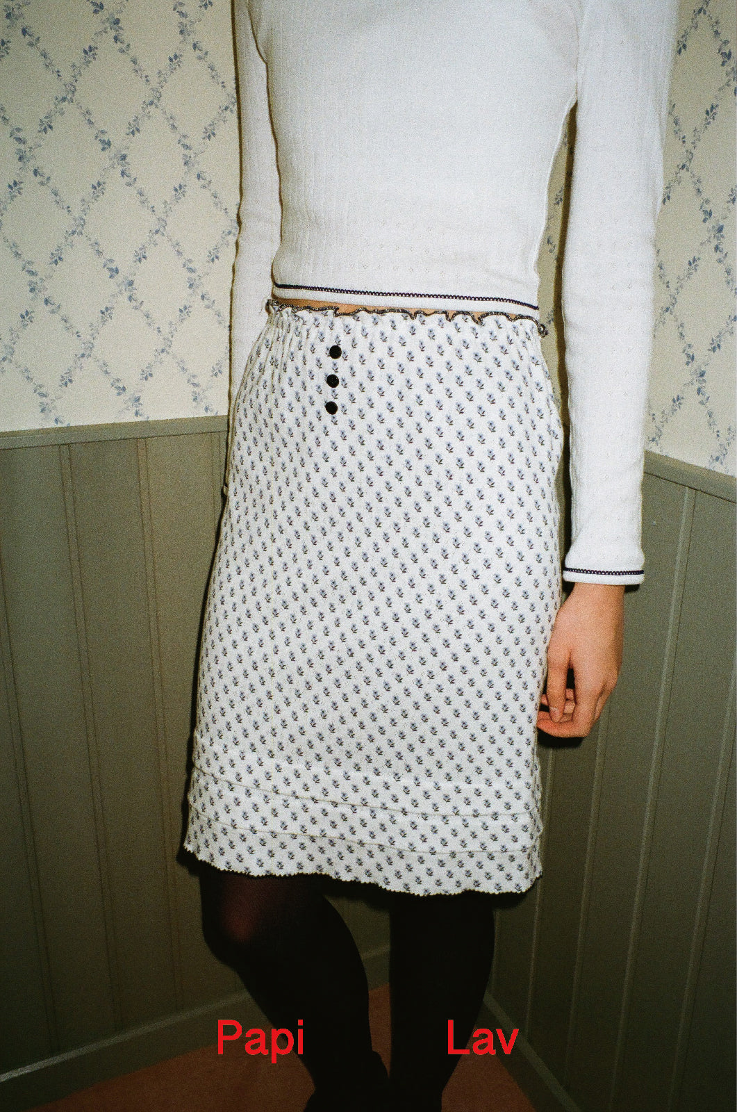 BLUE FLORAL PRINT OMA SKIRT