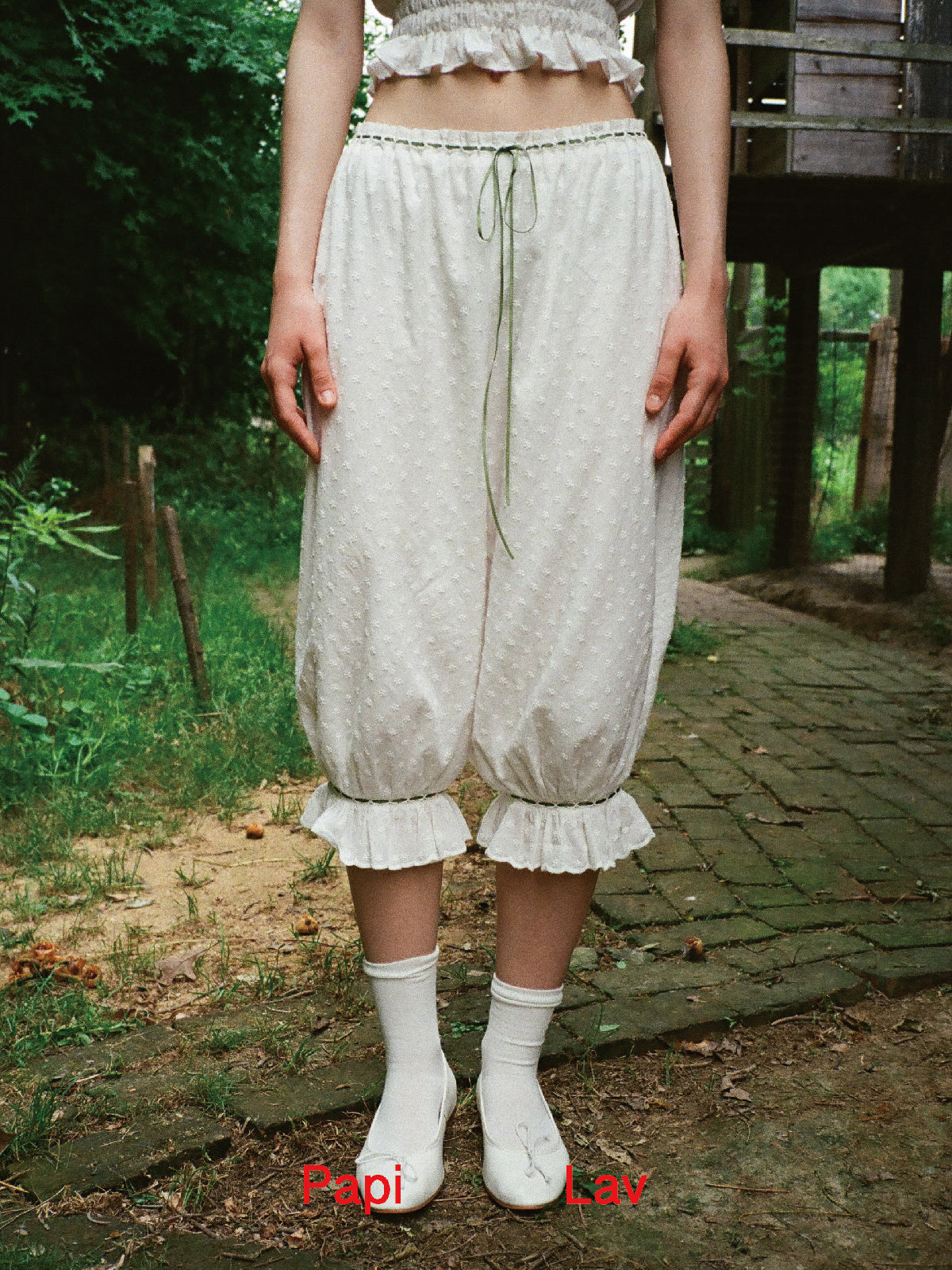WHITE LAWN DANCE SET