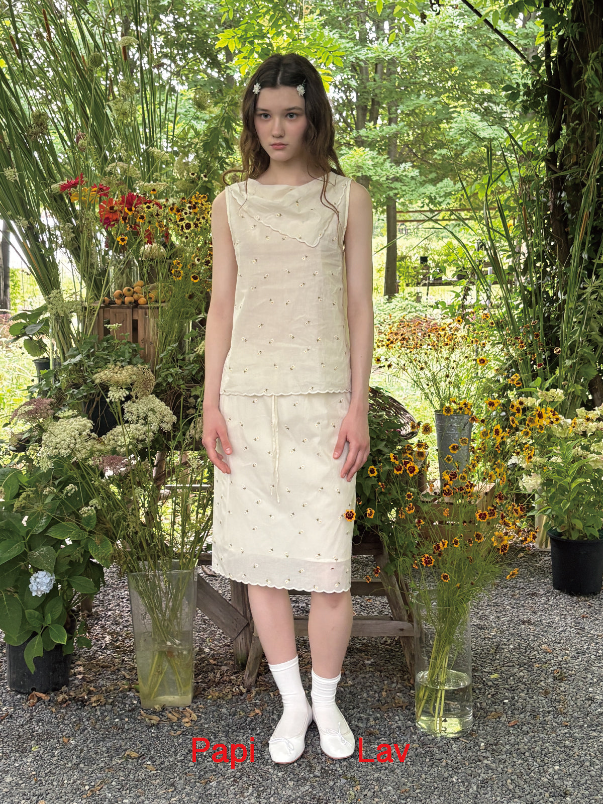 DAISY EMBROIDERY WIND CHIME SKIRT SET