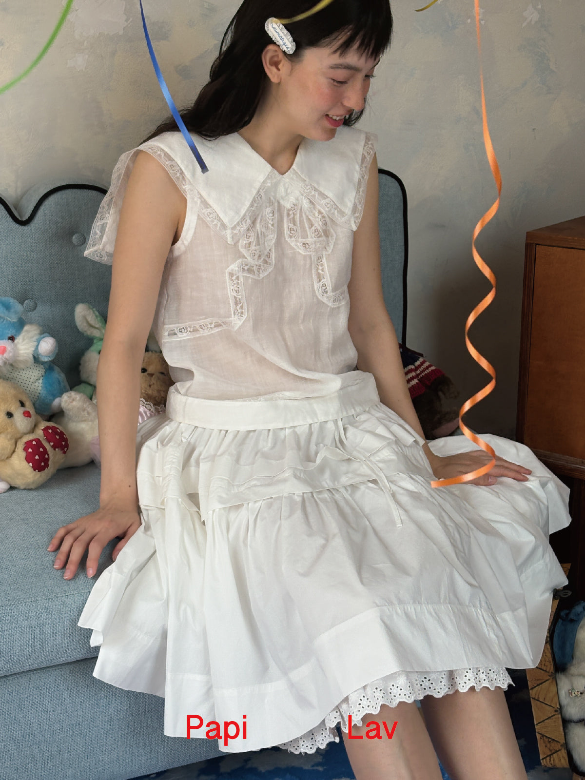 WHITE INNOCENCE TOP