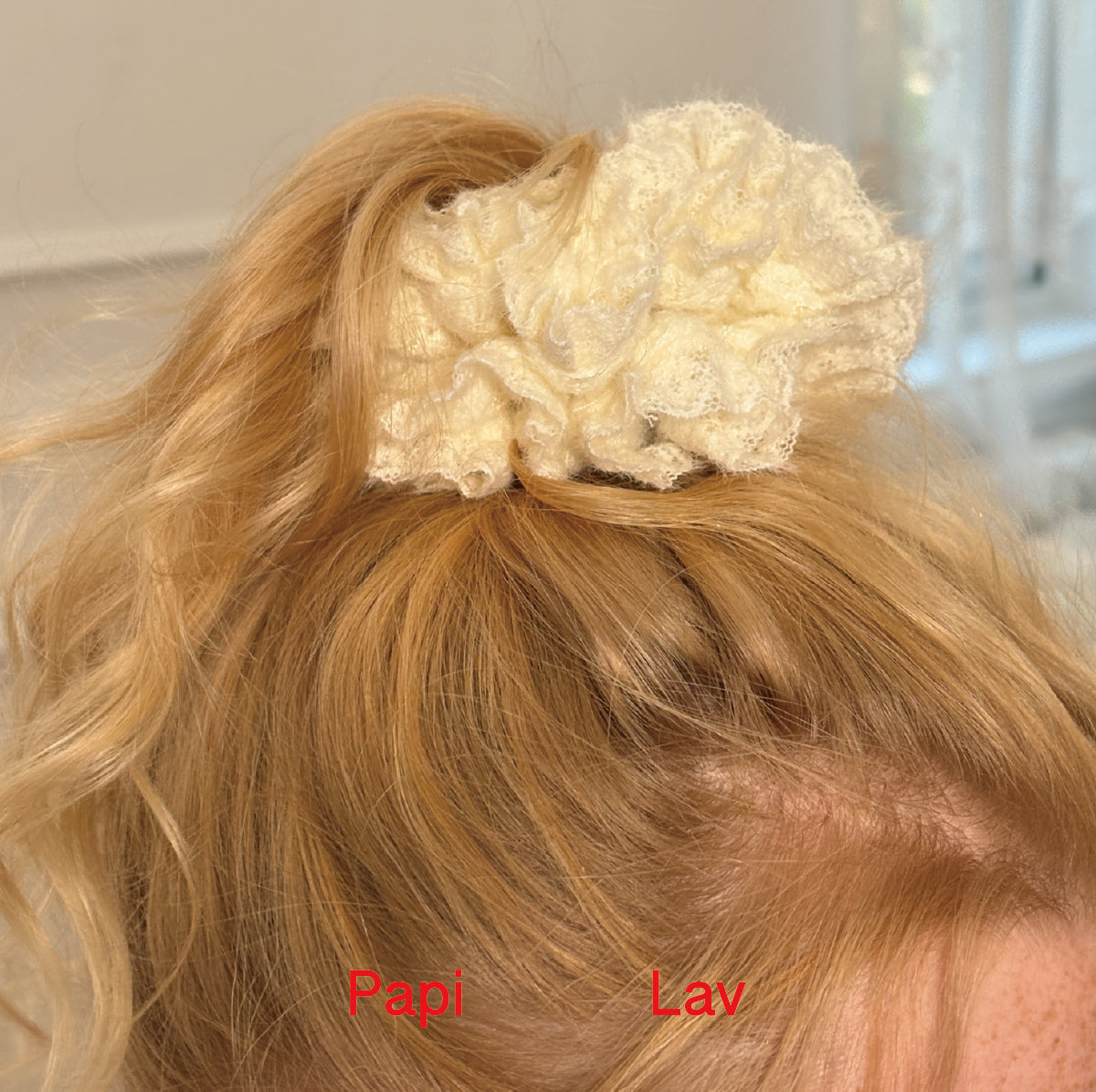 HEARTLESS SCRUNCHIE