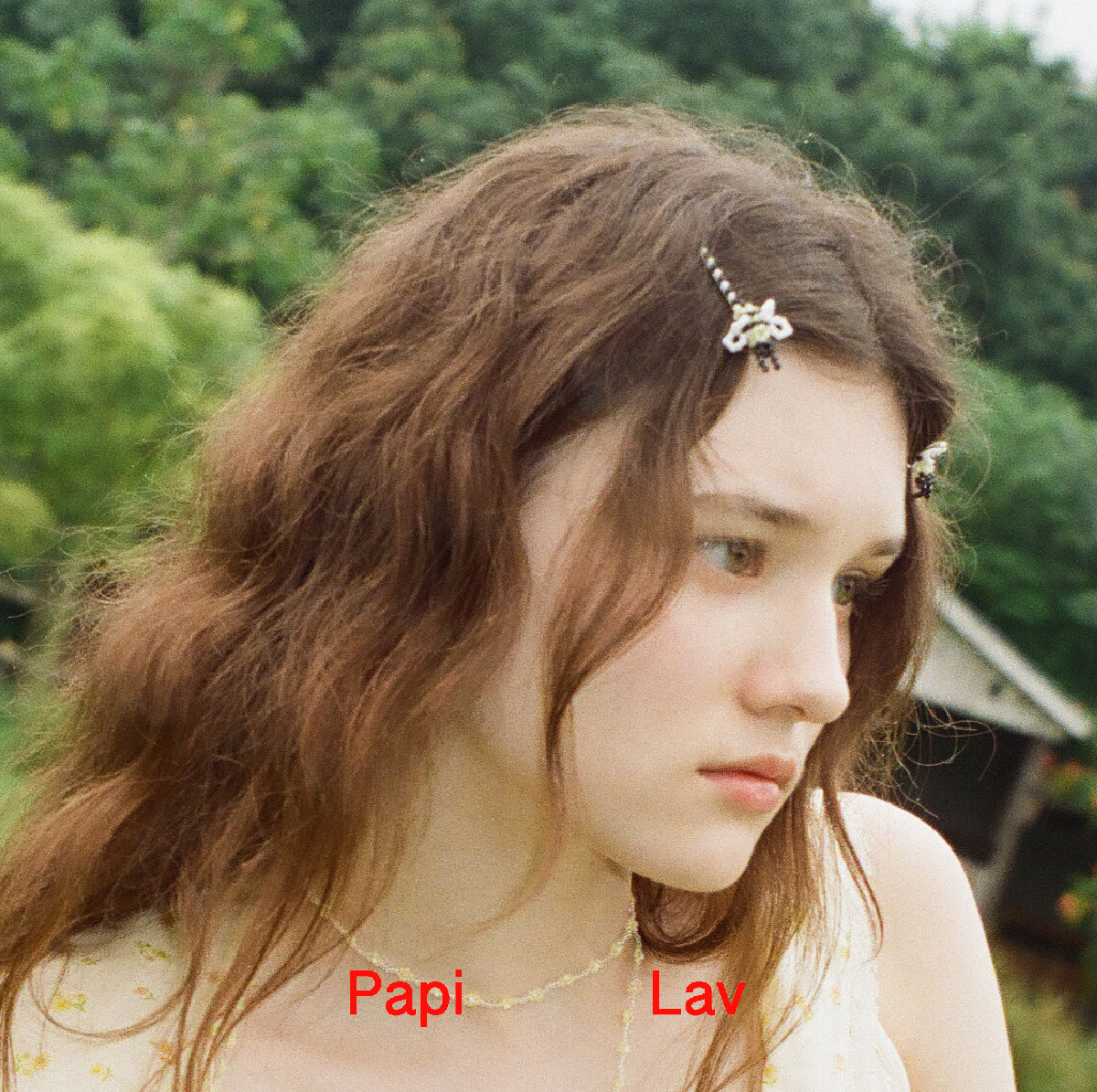 BEE HAIRCLIP