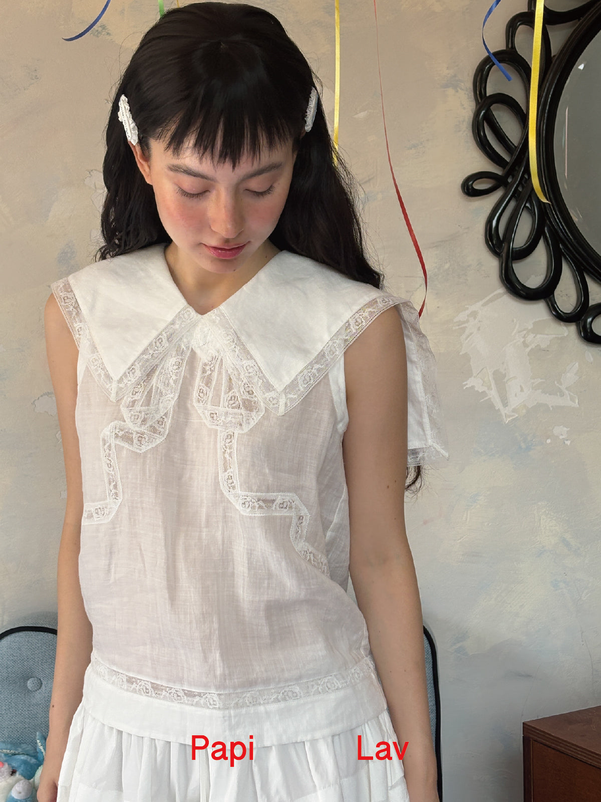WHITE INNOCENCE TOP