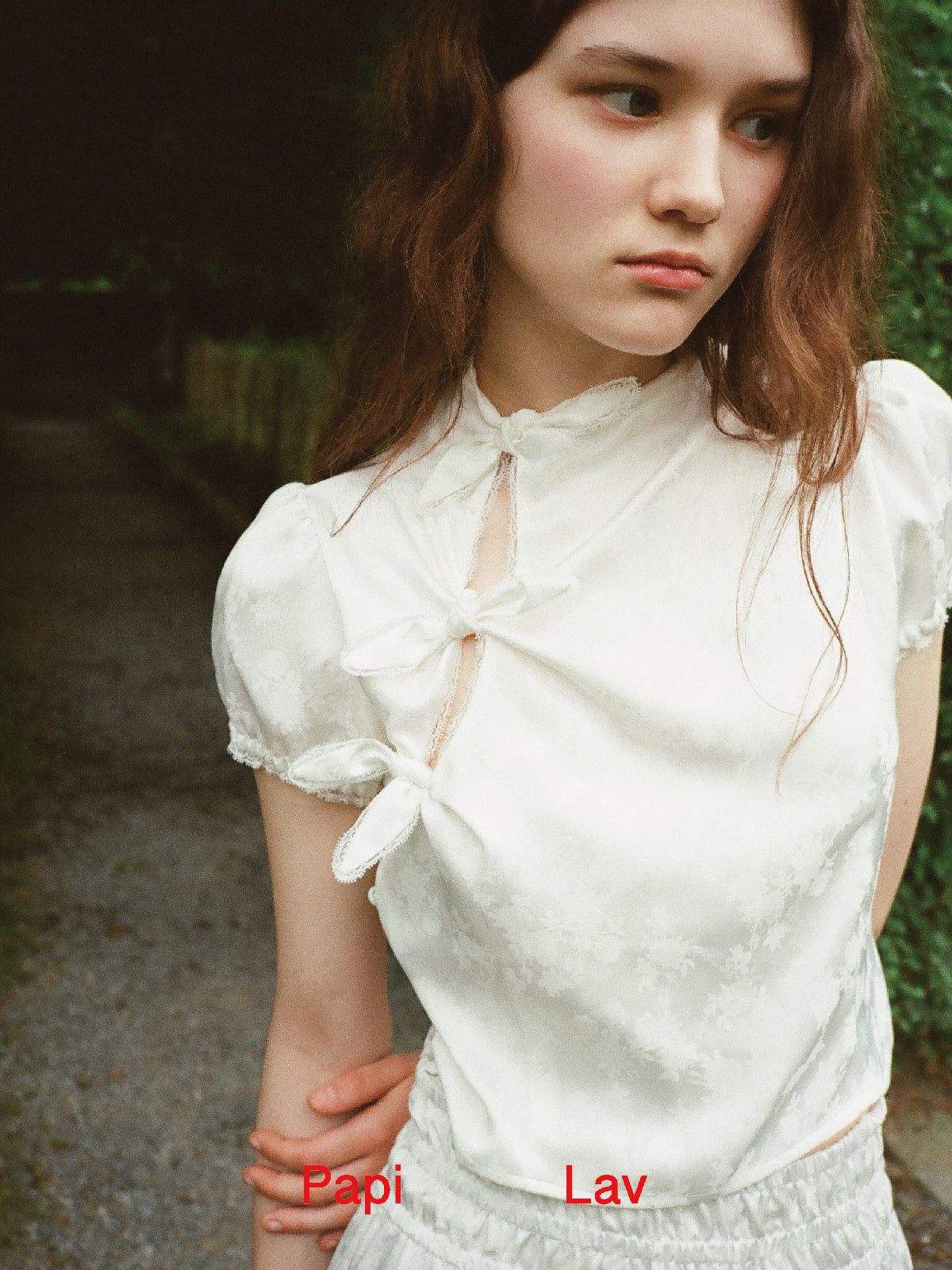 WHITE JACQUARD AMBER TOP