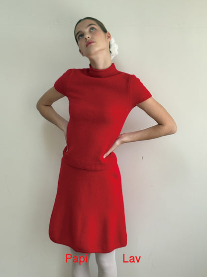 RED INTROVERTED KNIT TOP AND SKIRT
