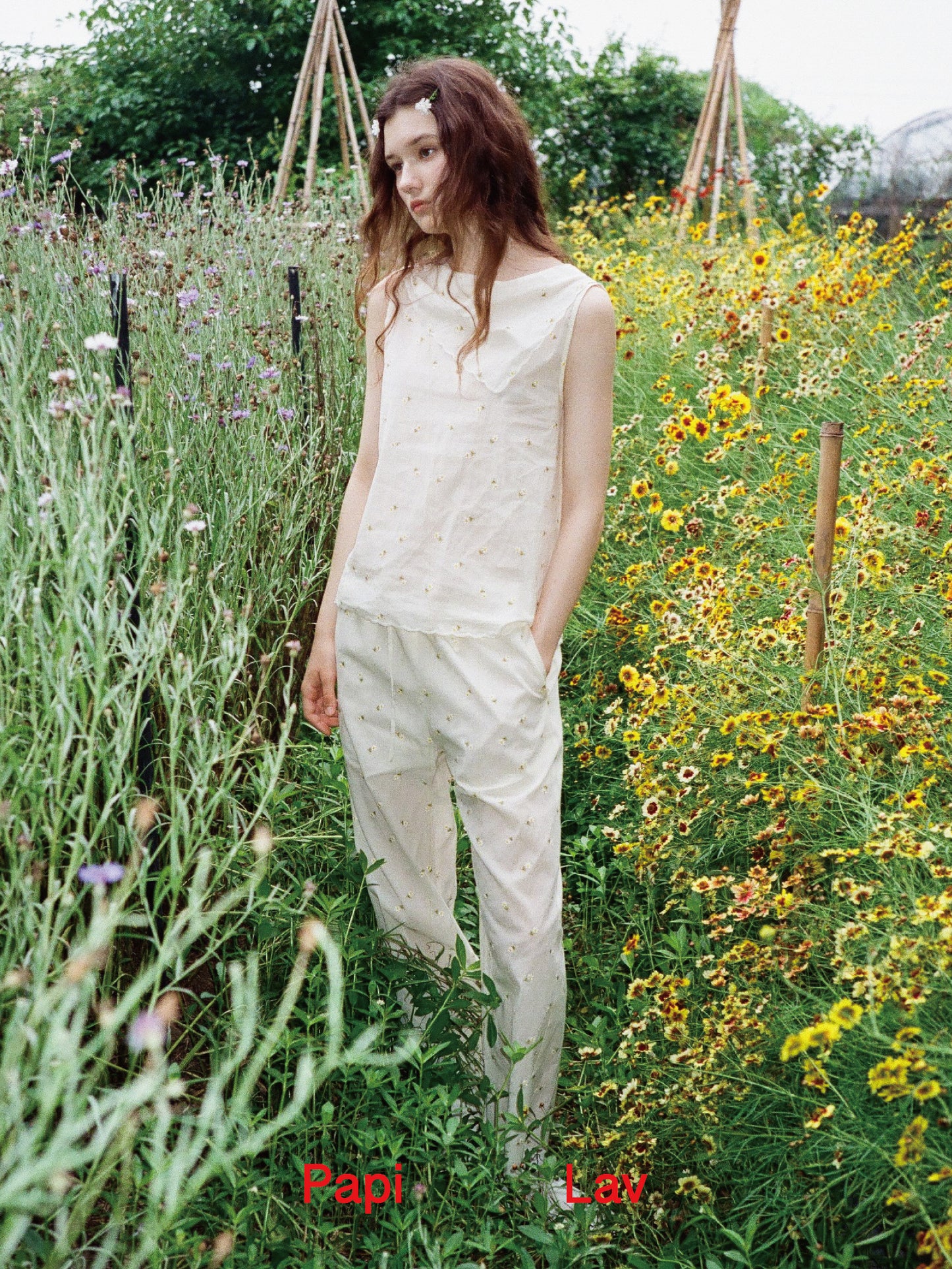 DAISY EMBROIDERY WIND CHIME PANTS SET
