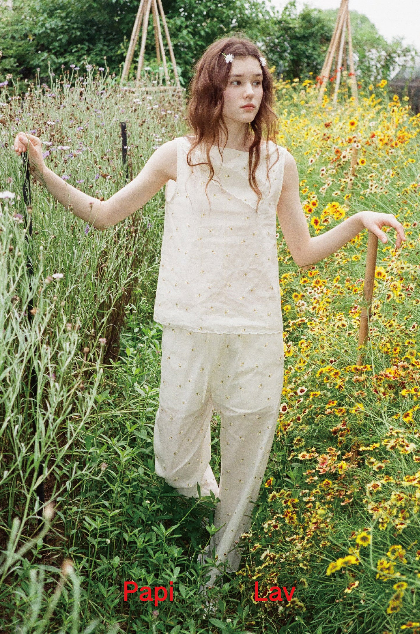 DAISY EMBROIDERY WIND CHIME PANTS SET