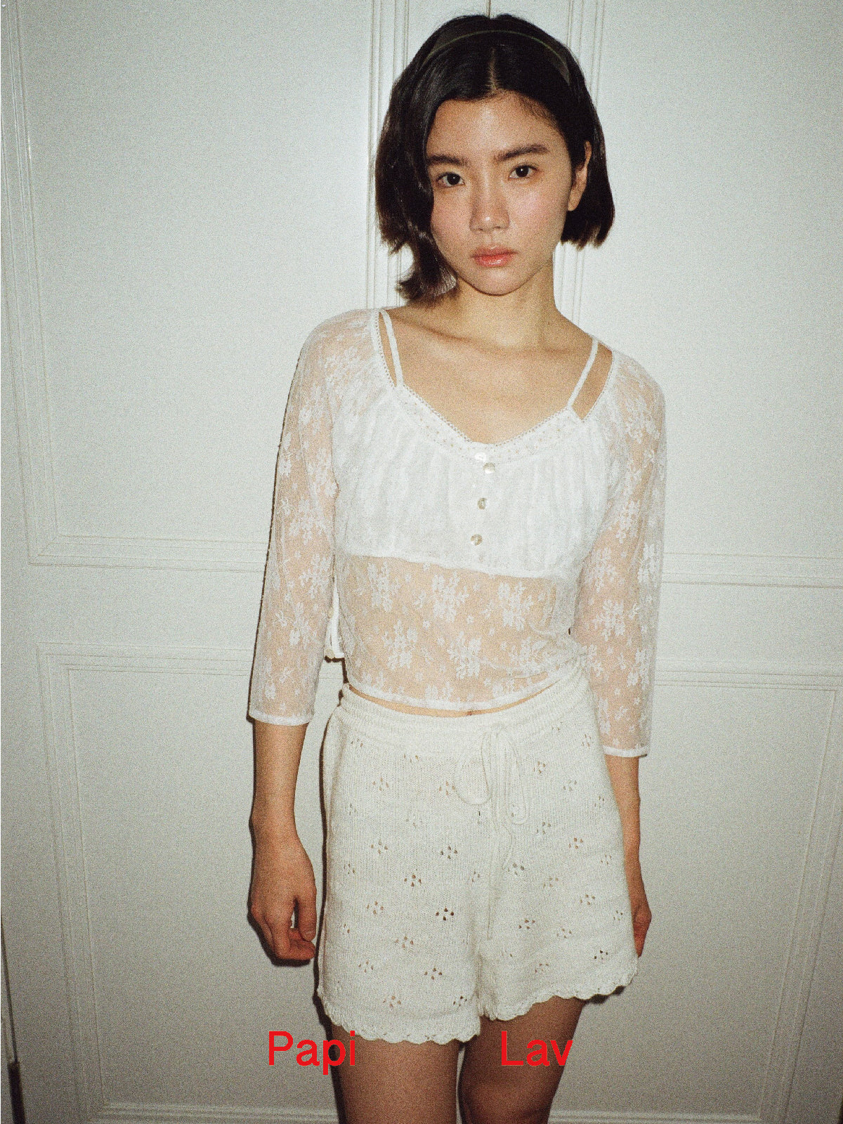 BEIGE DEMURE SHORTS
