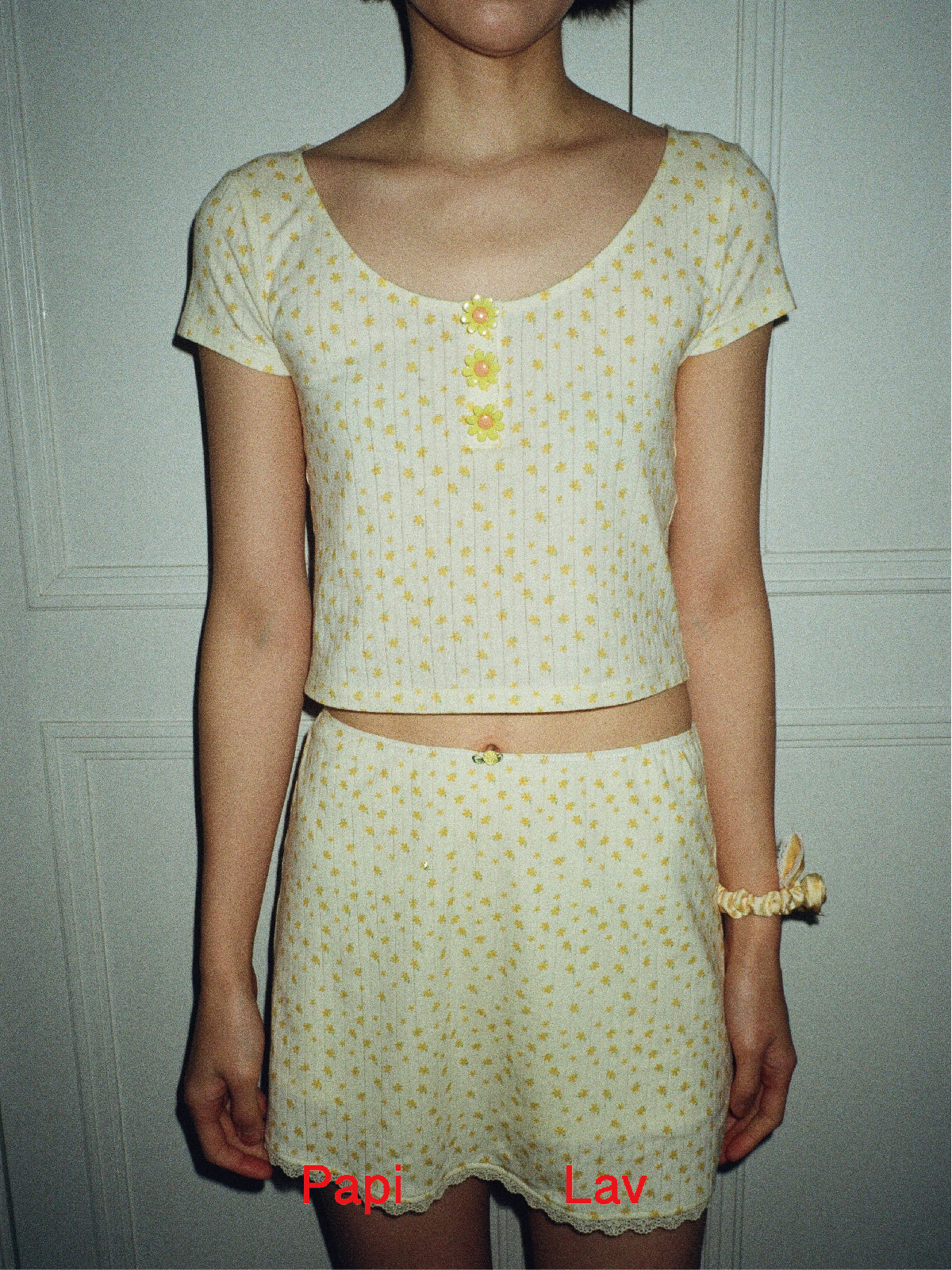 YELLOW FLORAL PRINT CHATTER-BOX TOP