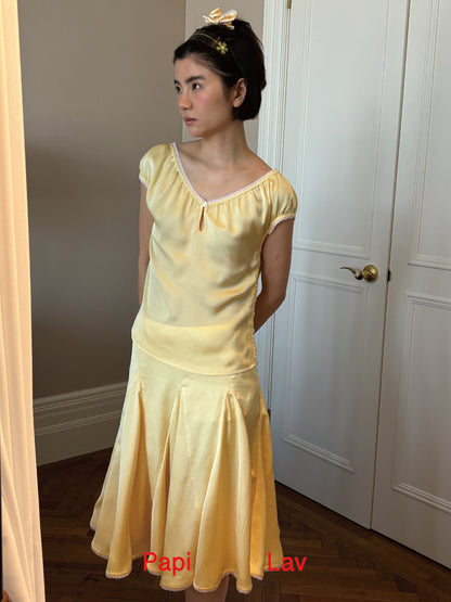 YELLOW BLUSHY TOP