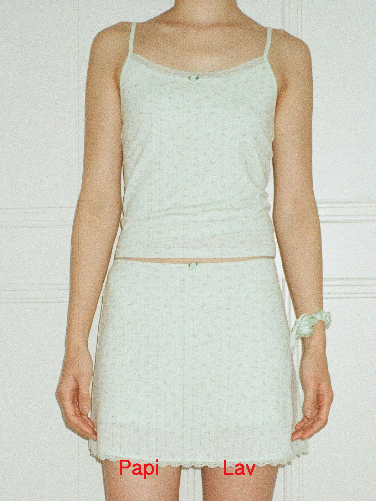 GREEN FLORAL PRINT ROSY TANK TOP